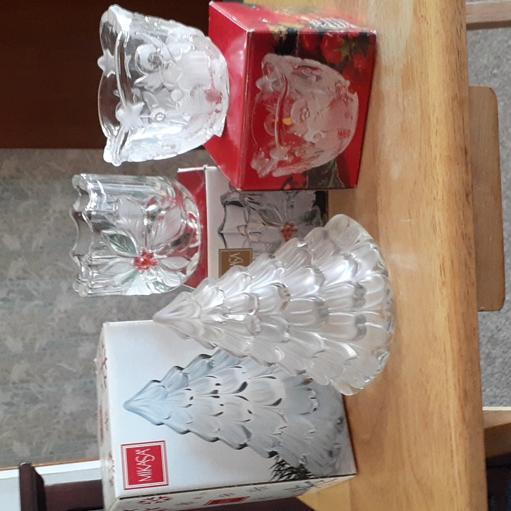 Boxed Mikasa Clear Holiday Crystal Tealight & Votive Candle Holders
